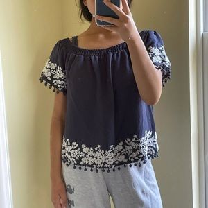 Francescas blue floral top